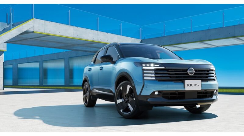 現行の日産キックスを正面斜めから見た公式写真