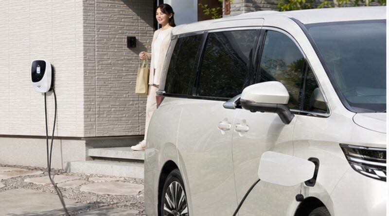 アルファードPHEV 2026｜後席の快適性と家庭充電を家族の費用で考える 写真1