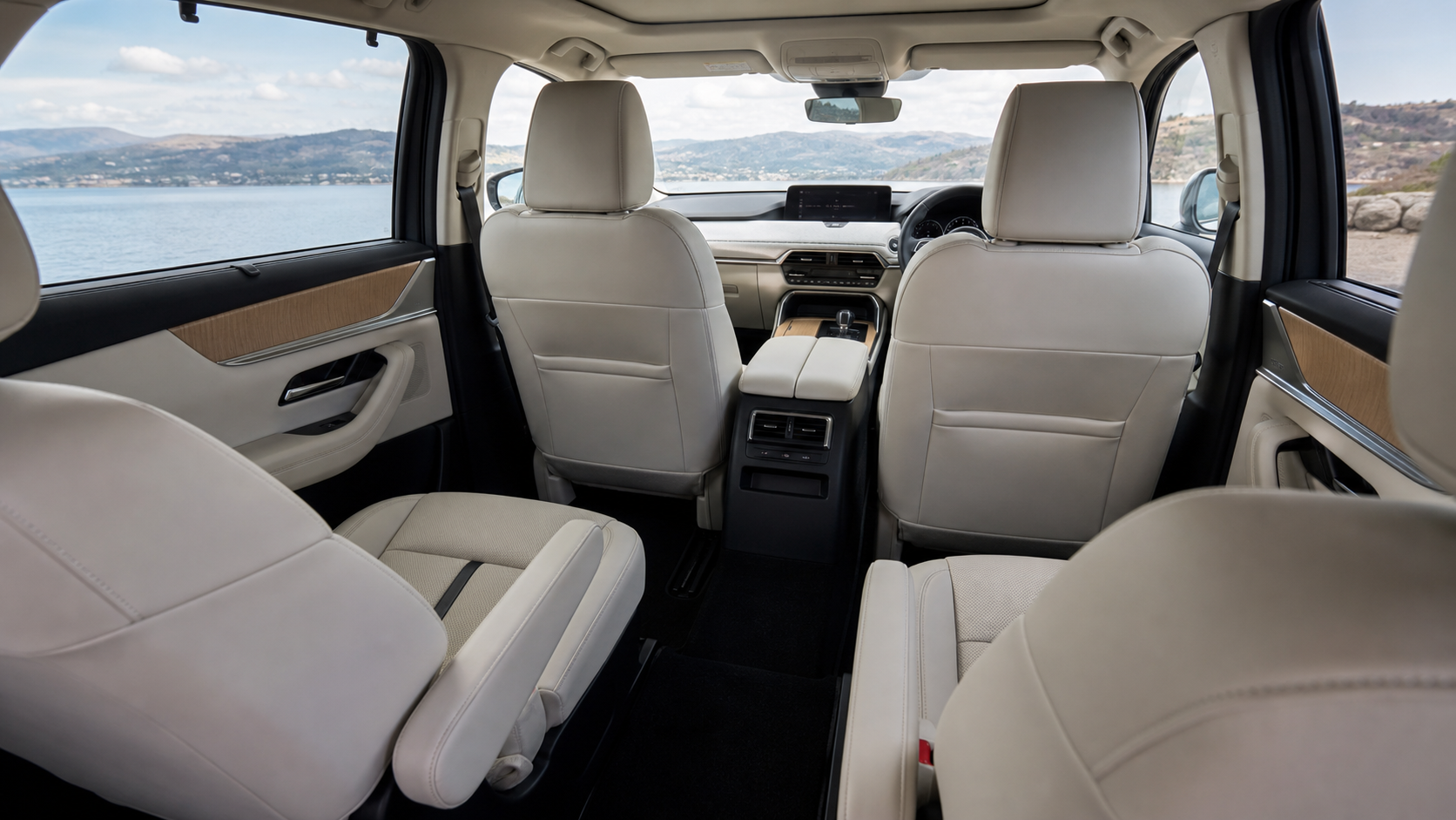 マツダCX-80 PHEV 2026｜3列シートと17.8kWh電池の現実の内装イメージ