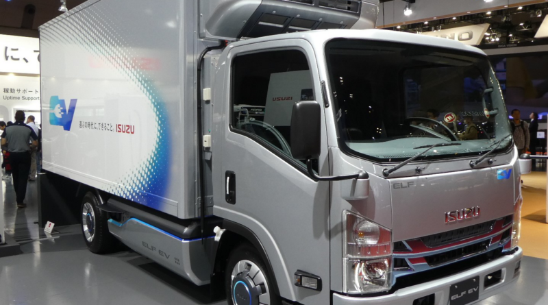いすゞエルフEV（東京モーターショー展示車）