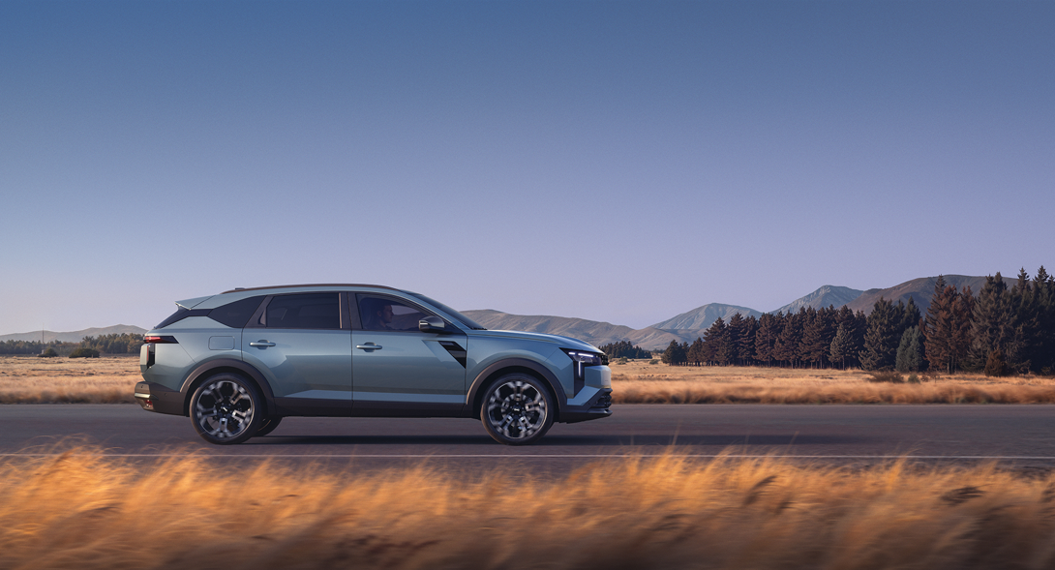 Dacia Strikerの欧州仕様側面。メーカー提供画像。